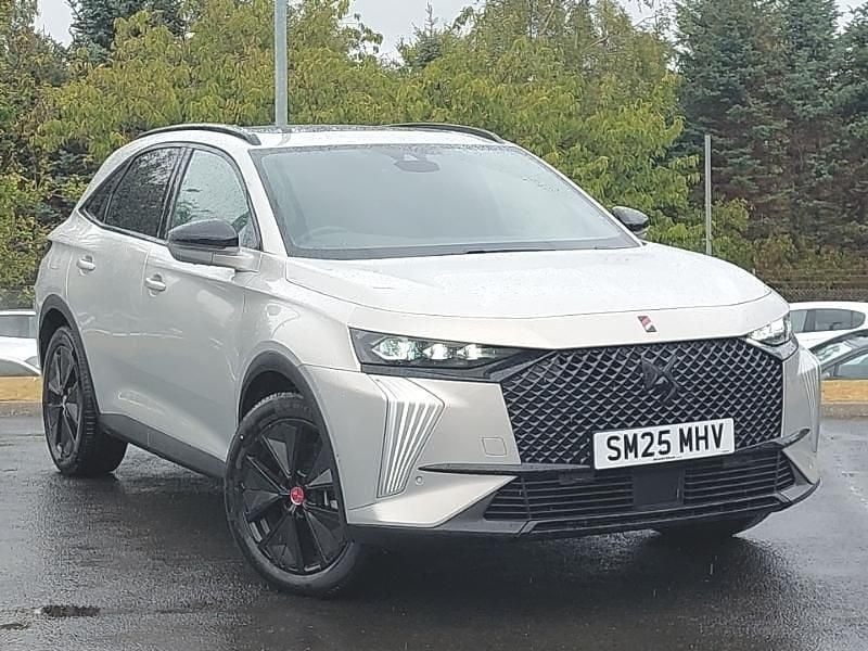 White New 2025 DS Automobiles DS7 Crossback Performance Line Plus SUV | £34,498 (Fair price) - Image 1/4
