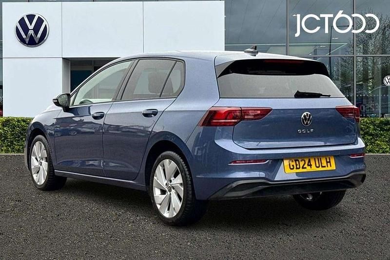 Used VW Golf VIII Match 115 HP (84 kW) 2024 Blue Hatchback