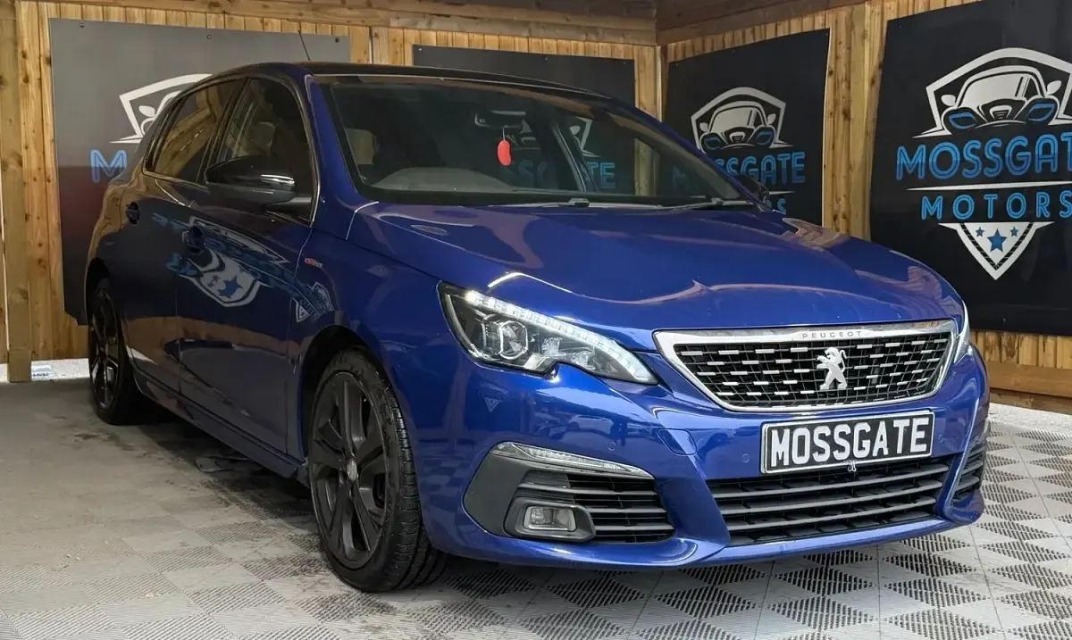 Used Peugeot 308 GT-line 2017 Blue Hatchback