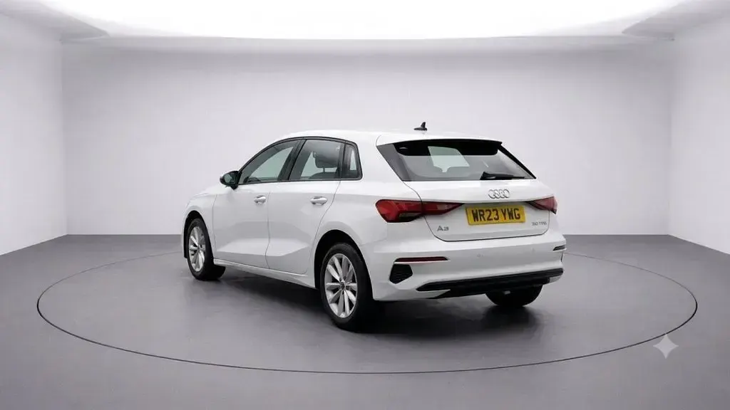 Used Audi A3 Business 110 HP (80 kW) 2023 White Sedan
