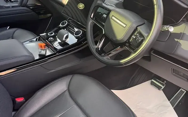 Used Land Rover Range Rover Sport SE Dynamic 300 HP (220 kW) 2022 Red SUV