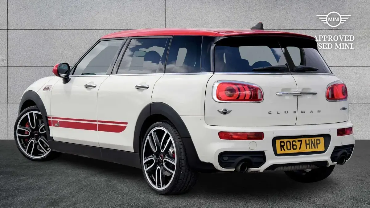 Used Mini John Cooper Works Clubman 231 HP (169 kW) 2017 White  Estate