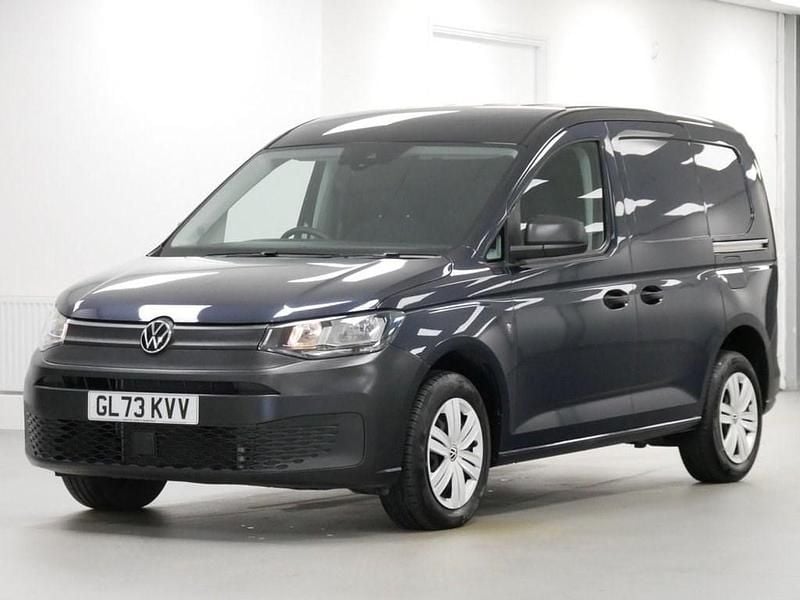 Used VW Caddy 114 HP (83 kW) 2023 Blue MPV