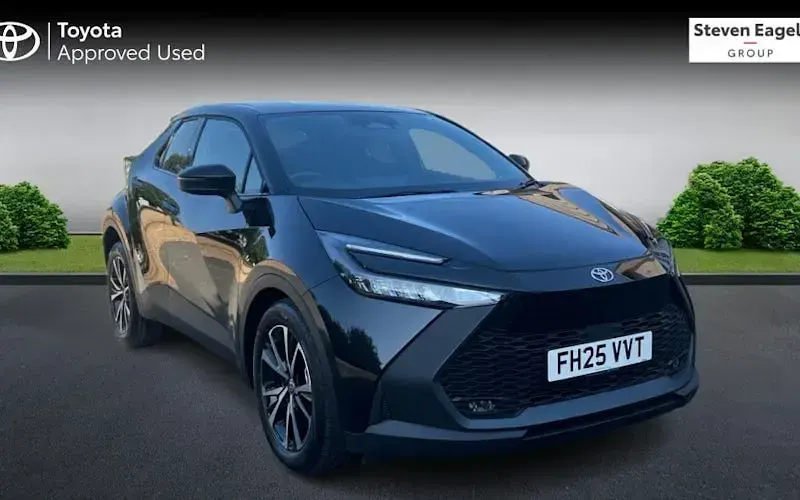Used Toyota C-HR Design 140 HP (102 kW) 2026 SUV