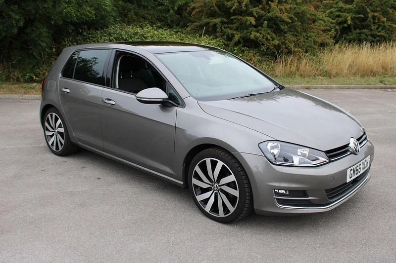 Used VW Golf VII GT 150 HP (110 kW) 2017 Grey Hatchback