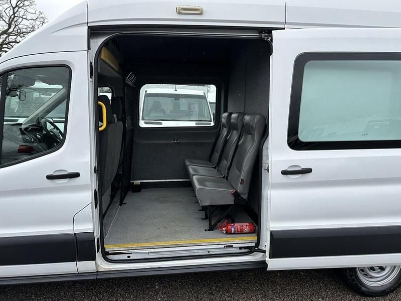 Used Ford Transit 130 HP (95 kW) 2017 White MPV