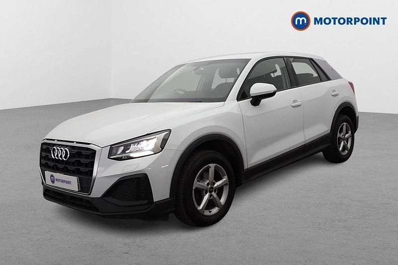 Begagnad Audi Q2 2021 Vit SUV