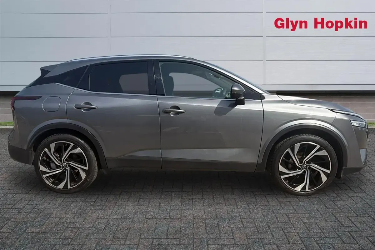 Used Nissan Qashqai Tekna+ 158 HP (116 kW) 2022 Grey SUV