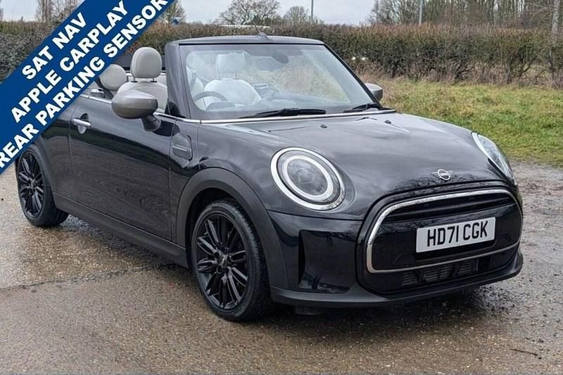 Used Mini Cooper Exclusive 2021 Hatchback