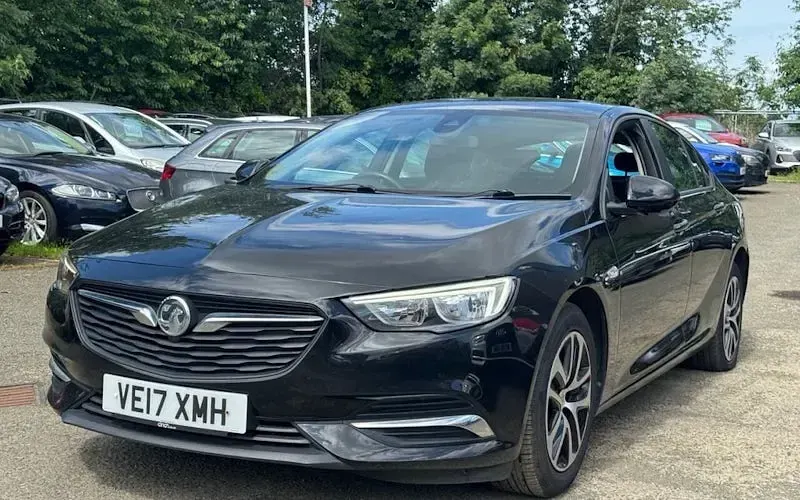 Used Vauxhall Insignia Design Edition 110 HP (80 kW) 2020 Hatchback
