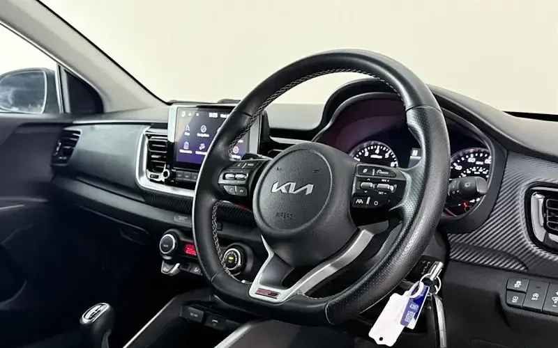 Used Kia Stonic GT-Line 120 HP (88 kW) 2022 Grey SUV