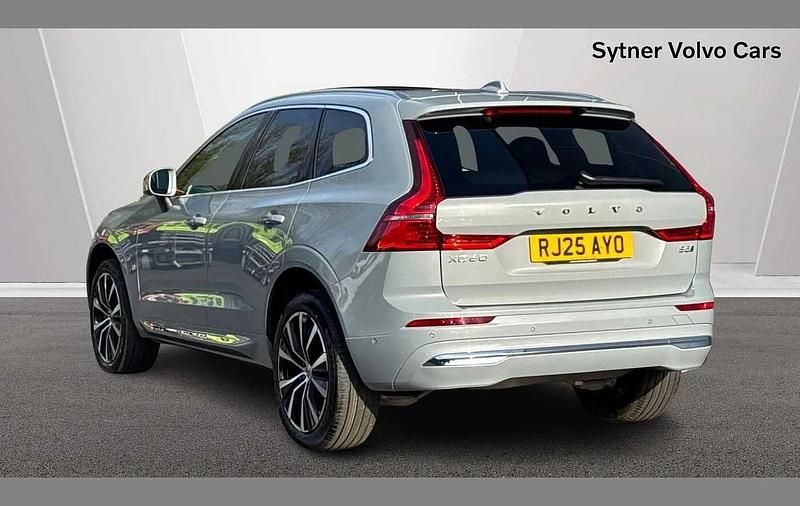 Used Volvo XC60 Ultra 247 HP (181 kW) 2025 Grey SUV