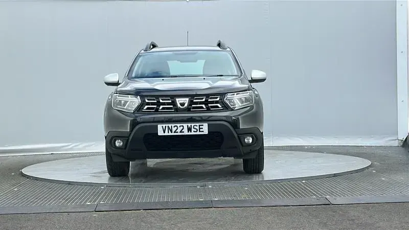Second-hand Dacia Duster Comfort 130 CP (95 kW) 2022 Negru SUV