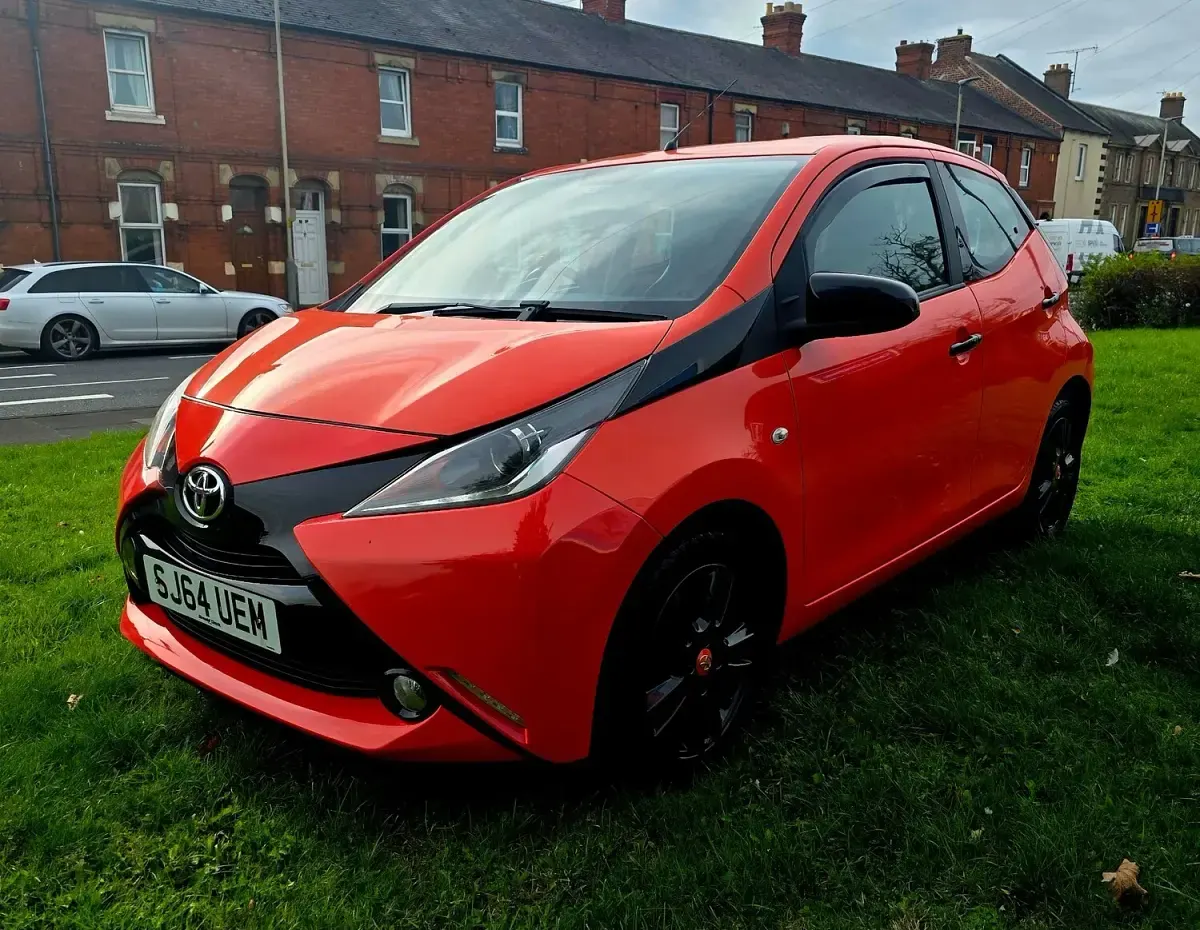 Used Toyota Aygo X-cite 2014 Orange Hatchback