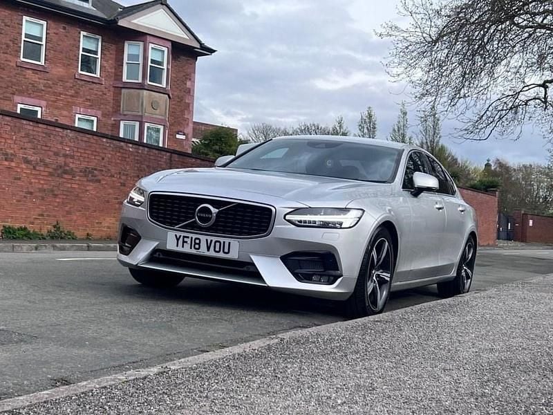 Used Volvo S90 R-Design 190 HP (139 kW) 2018 Silver Sedan