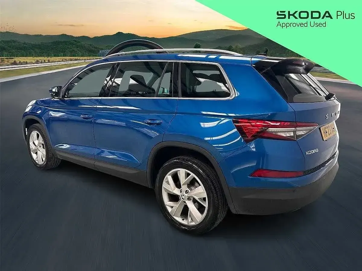 Used Skoda Kodiaq SE L Executive 110 HP (80 kW) 2023 Race blue metallic SUV