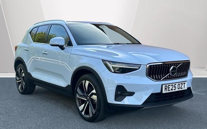 Usado Volvo XC40 Ultra 197 HP (144 kW) 2026 SUV