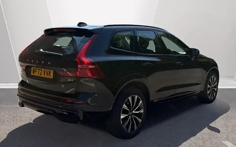 Used Volvo XC60 Plus 197 HP (144 kW) 2022 Black SUV