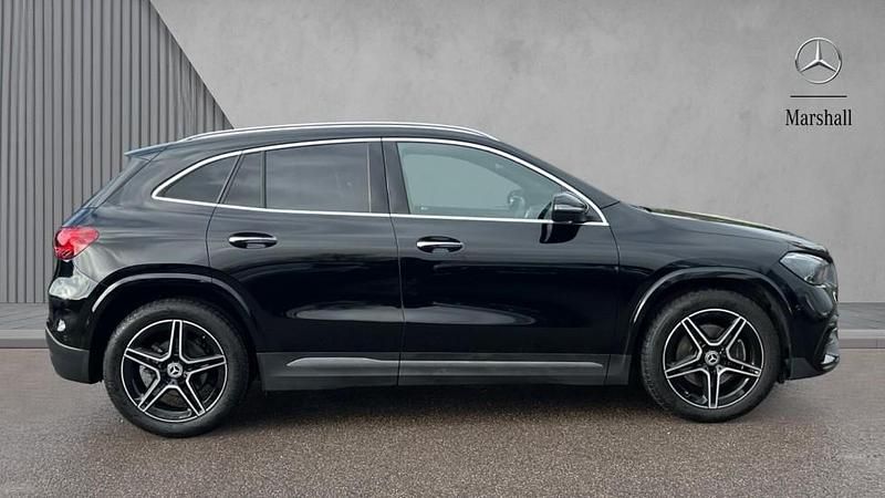 Used Mercedes GLA200 Executive 163 HP (119 kW) 2025 Night black SUV