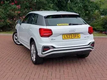 Used Audi Q2 S-Line 150 HP (110 kW) 2023 White SUV