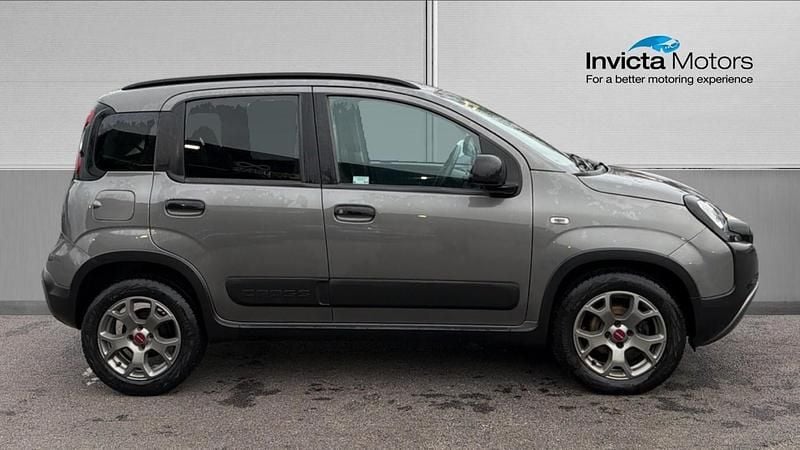 Used Fiat Panda Cross Cross 70 HP (51 kW) 2022 Grey Hatchback