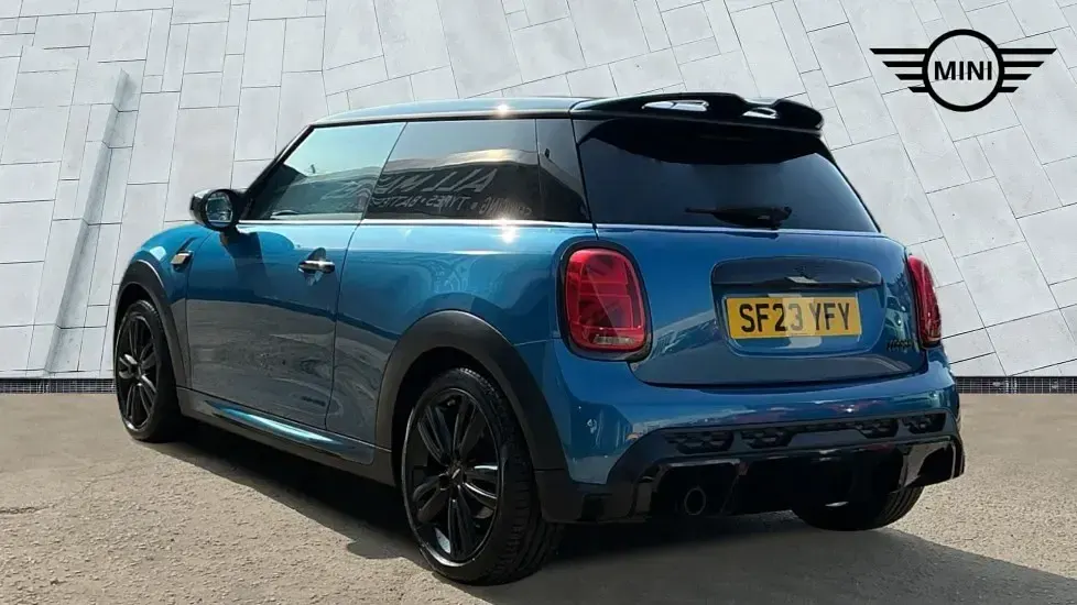 Used Mini Cooper Hatch 134 HP (98 kW) 2023 Blue Hatchback