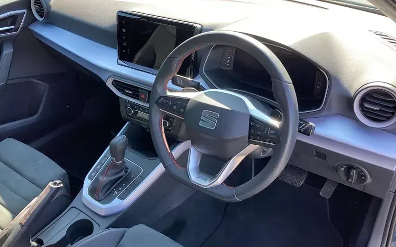 New Seat Arona FR Sport 116 HP (85 kW) 2025 Blue SUV