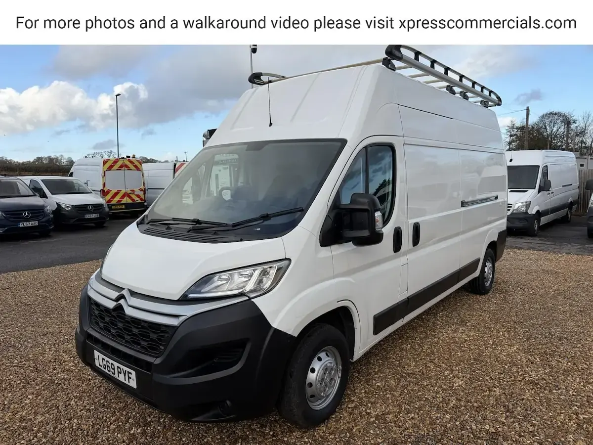 Used Citroën Relay 140 HP (102 kW) 2019 White Van