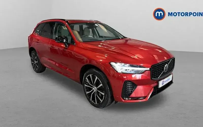 Używany Volvo XC60 Ultimate 250 KM (183 kW) 2023 SUV