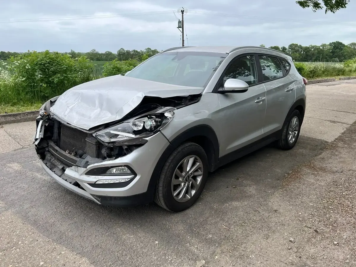 Used Hyundai Tucson SE 2016 Silver SUV