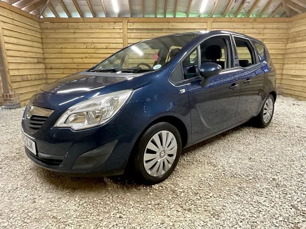 Used Vauxhall Meriva 120 HP (88 kW) 2012 Blue MPV