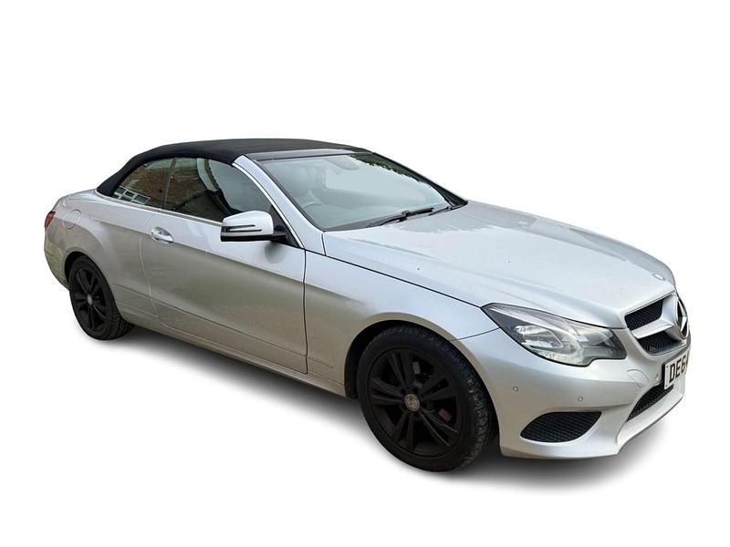 Begagnad Mercedes E220 SE 2014 Silver Cab