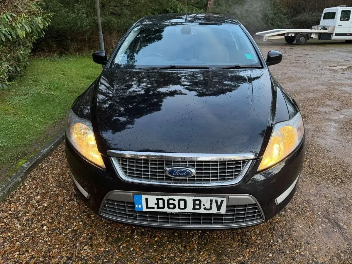 Begagnad Ford Mondeo Titanium X 2010 Svart Kombi