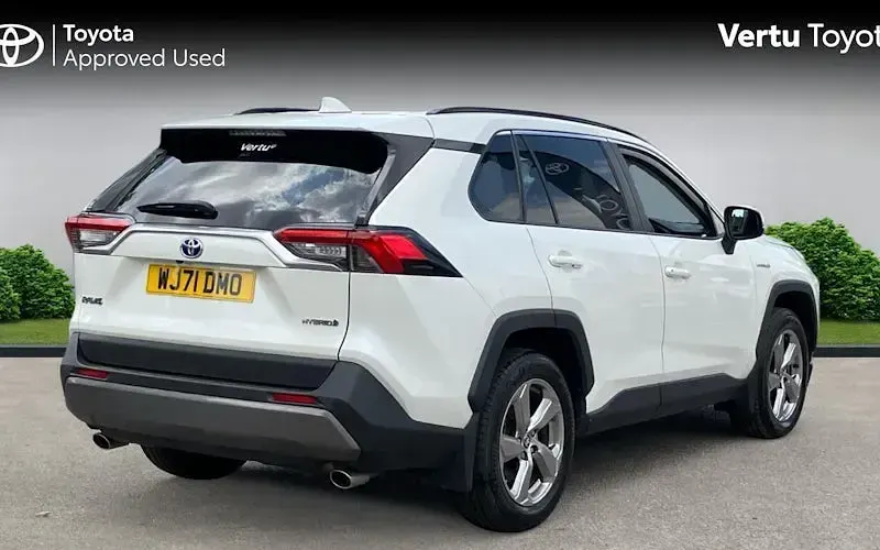 Used Toyota RAV4 Design 218 HP (160 kW) 2025 SUV