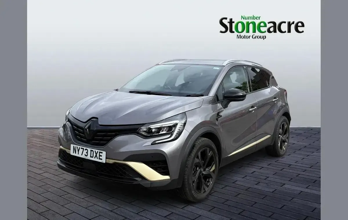 Second-hand Renault Captur Engineered 143 CP (105 kW) 2024 Gri SUV