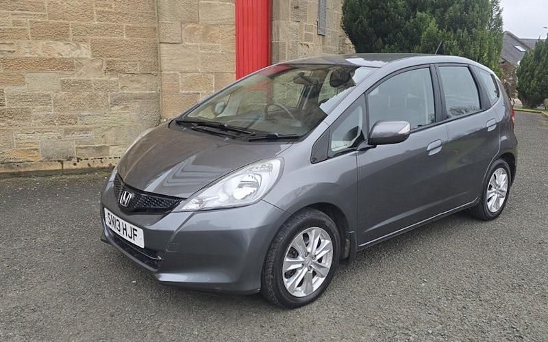 Used Honda Jazz ES 99 HP (72 kW) 2013 Hatchback
