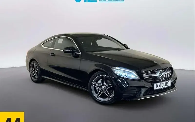 Używany Mercedes C220 AMG line 194 KM (142 kW) 2019 Coupe