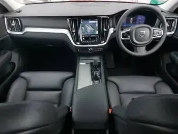 Used Volvo V60 Plus 163 HP (119 kW) 2023 Red Estate
