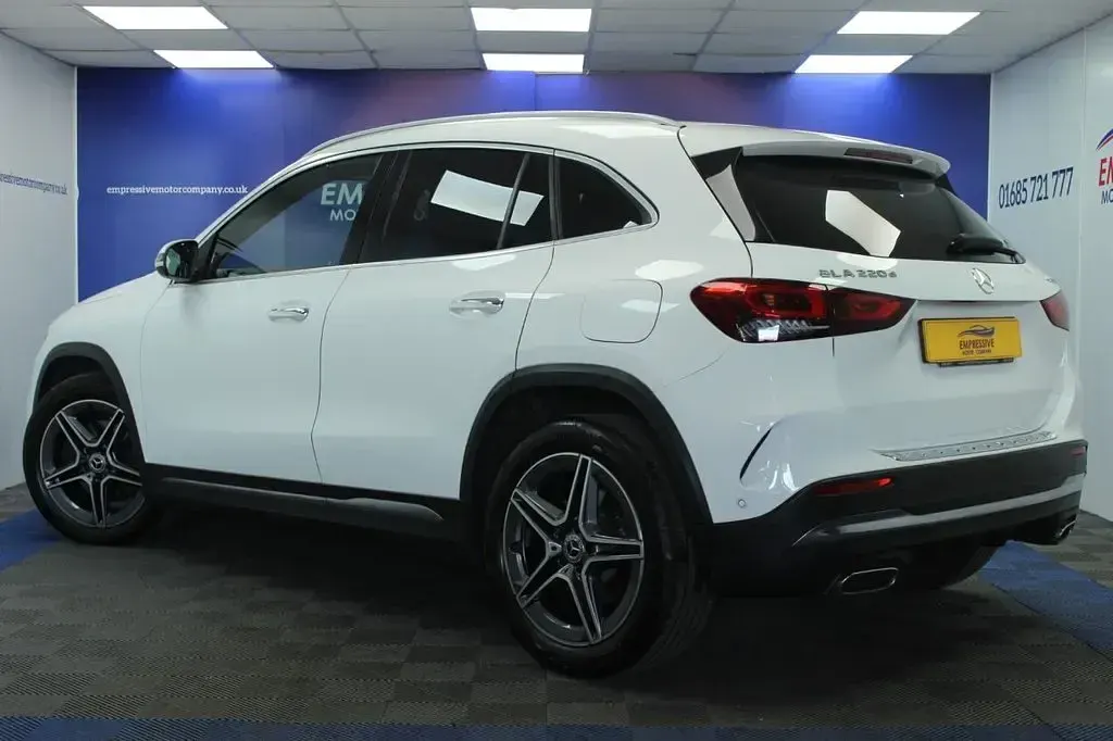 Used Mercedes GLA220 AMG line 190 HP (139 kW) 2021 White SUV