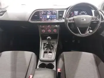 Used Seat Leon SE Dynamic 115 HP (84 kW) 2018 Black Hatchback