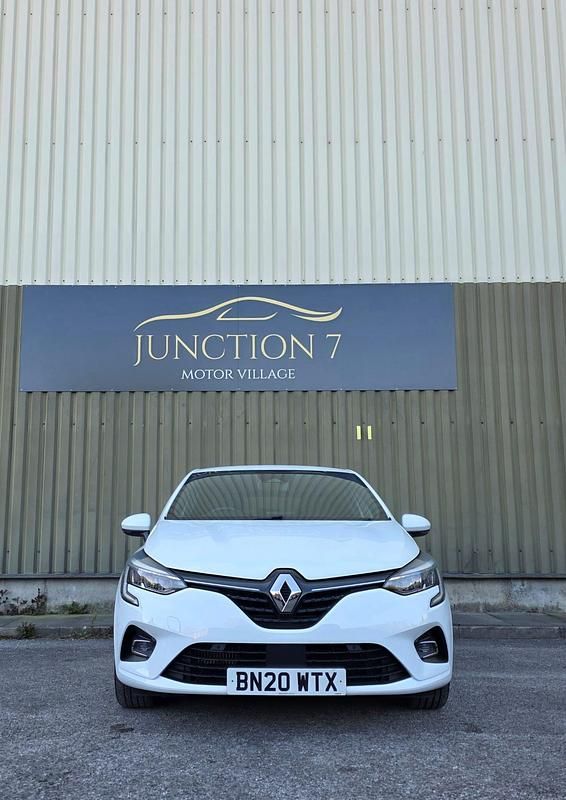 Używany Renault Clio V Version S 2020 Biały Hatchback