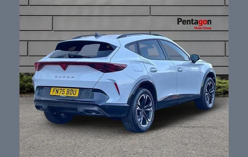 Used Cupra Formentor 147 HP (108 kW) 2025 White SUV