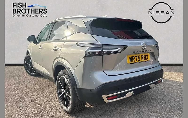 New Nissan Qashqai Tekna 190 HP (139 kW) 2025 Silver SUV