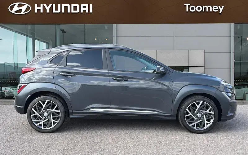 Used Hyundai Kona Premium 141 HP (103 kW) 2022 Grey SUV