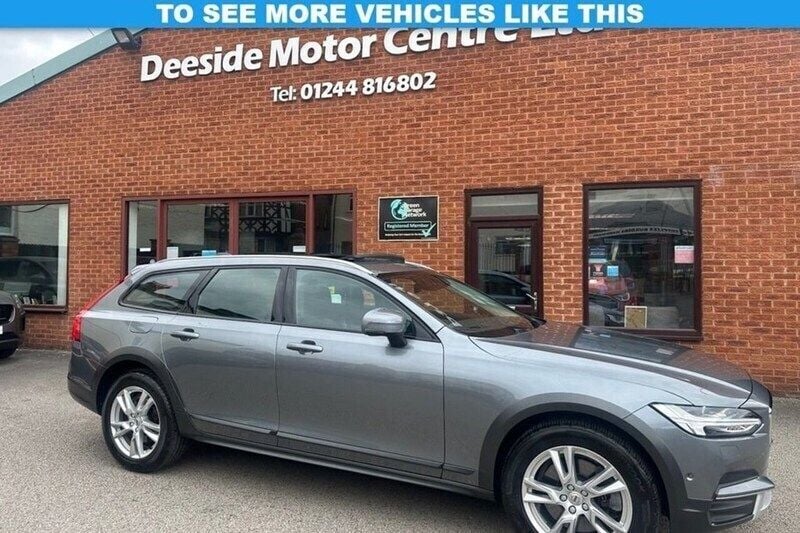 Used 2019 Volvo V90 CC Estate | £23,998 (Good price) - Image 1/1