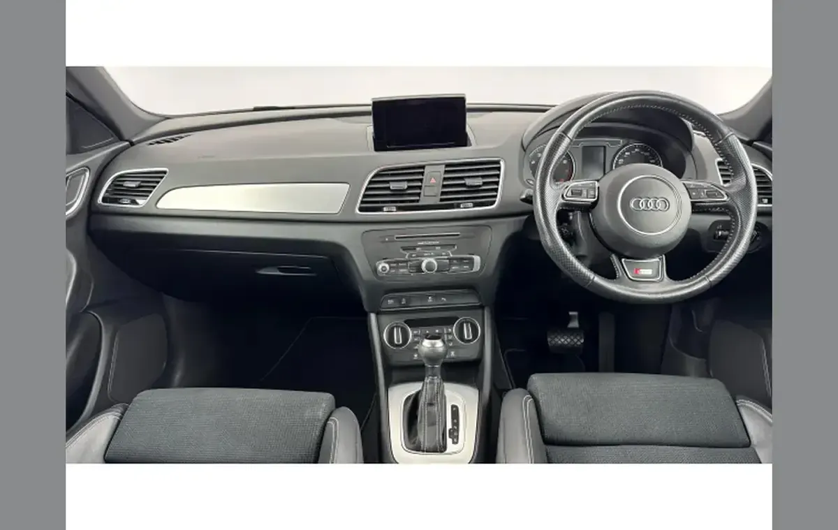 Used Audi Q3 S-Line 150 HP (110 kW) 2018 Green SUV