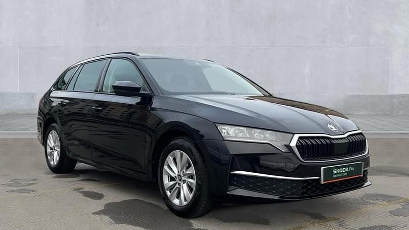 Black magic Used 2025 Skoda Octavia SE Technology Estate | £21,784 (Fair price) - Image 1/4