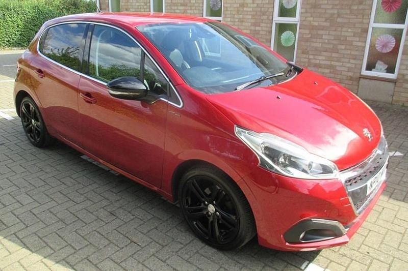 Red Used 2015 Peugeot 208 GT-line Hatchback | £4,991 (Fair price) - Image 1/1