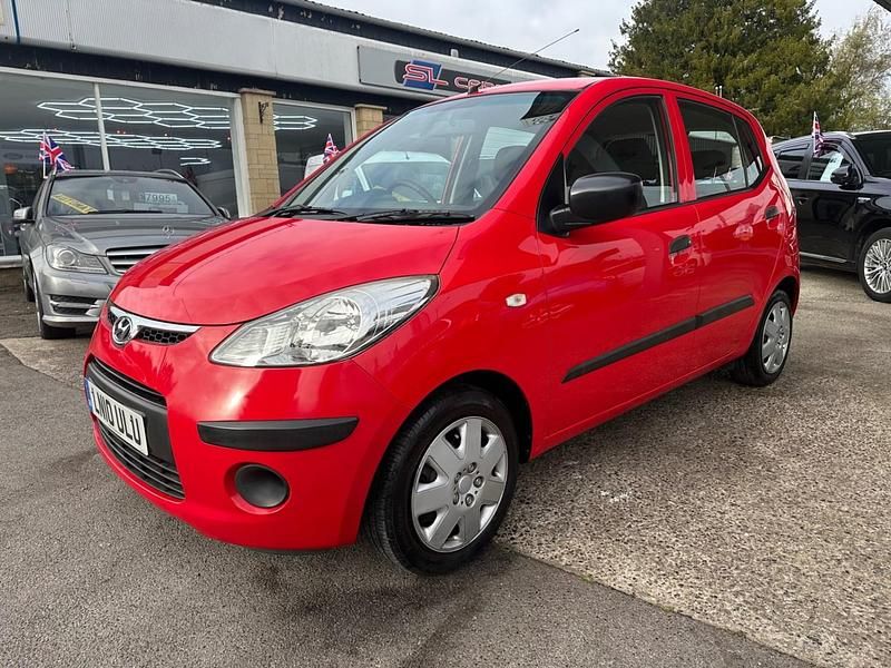 Red Used 2010 Hyundai i10 Classic Hatchback | £2,995 (A bit pricey) - Image 1/4