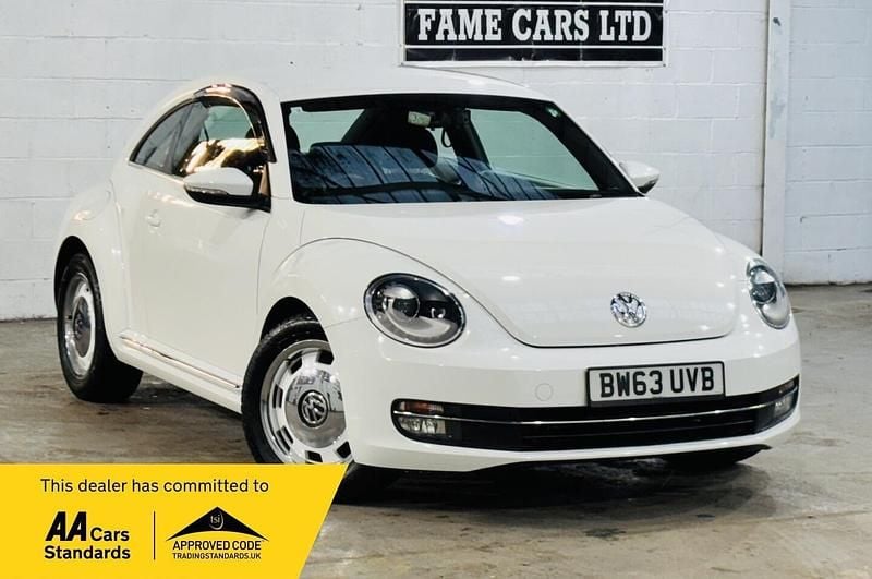 Used VW Beetle Design 105 HP (77 kW) 2026 White Hatchback